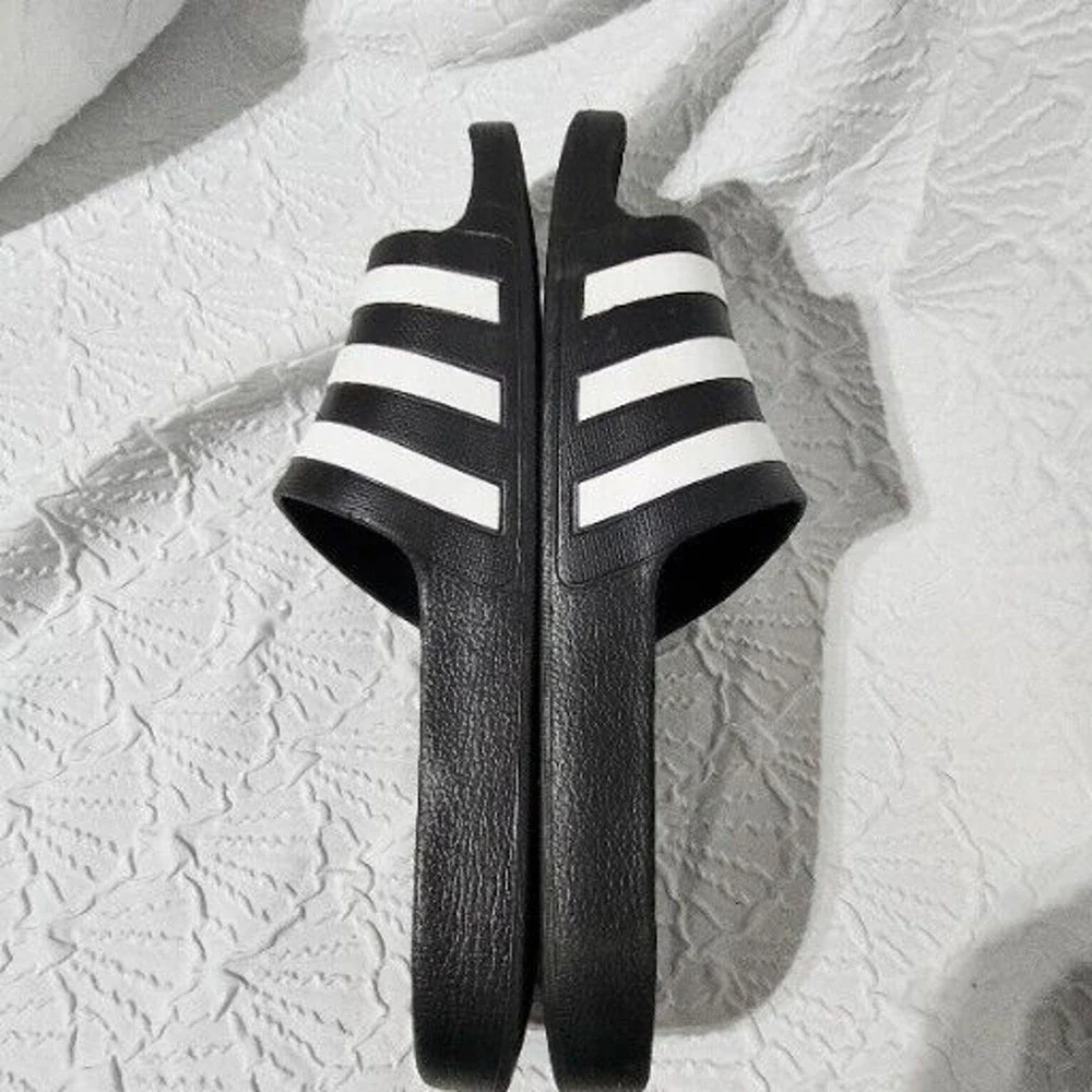 adidas adilette slides